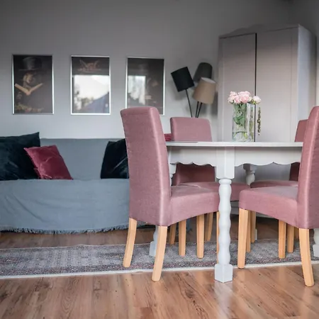 Anny 3 By Interhome *